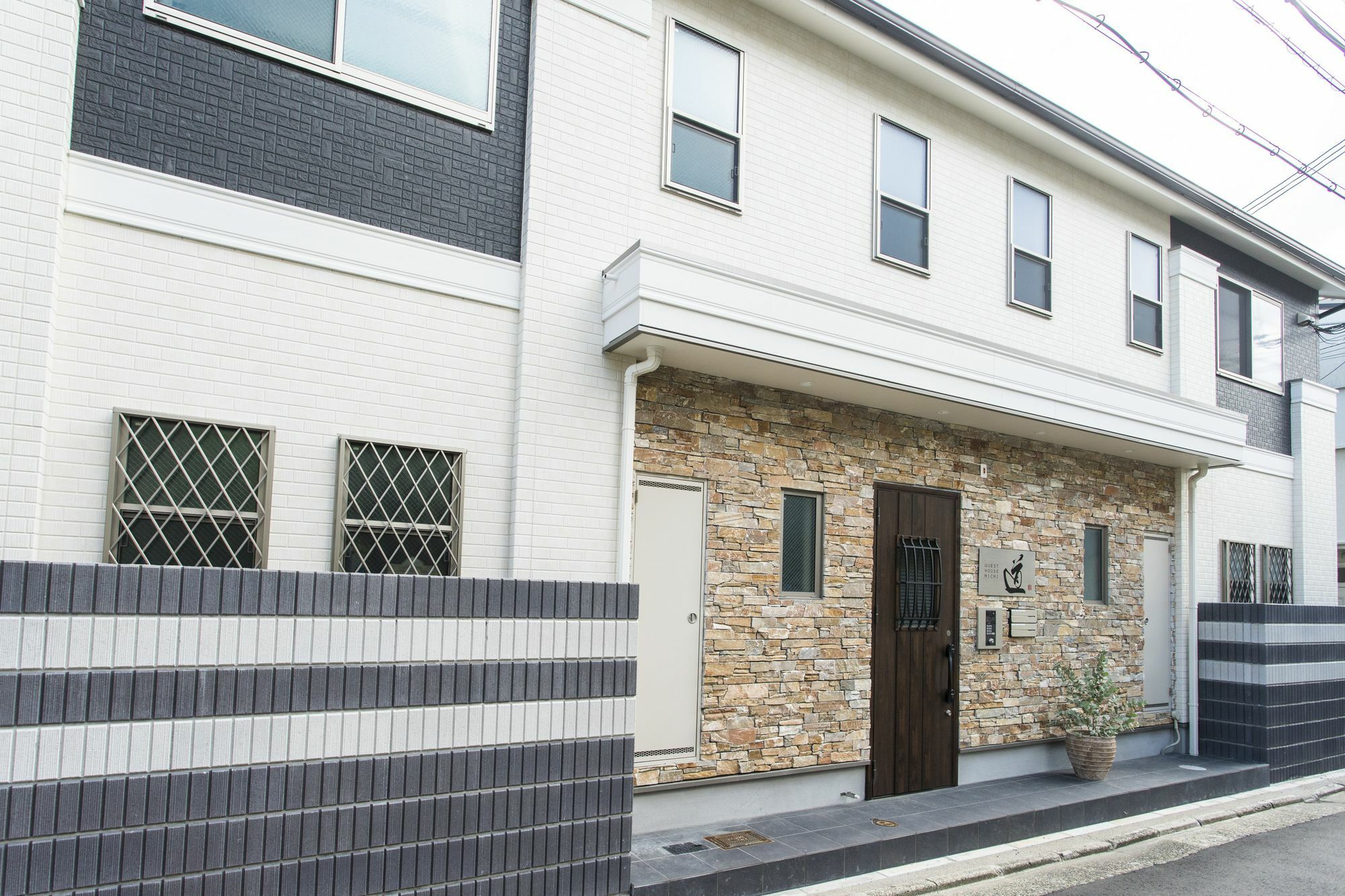 Kyotoeki Guesthouse Michi מראה חיצוני תמונה